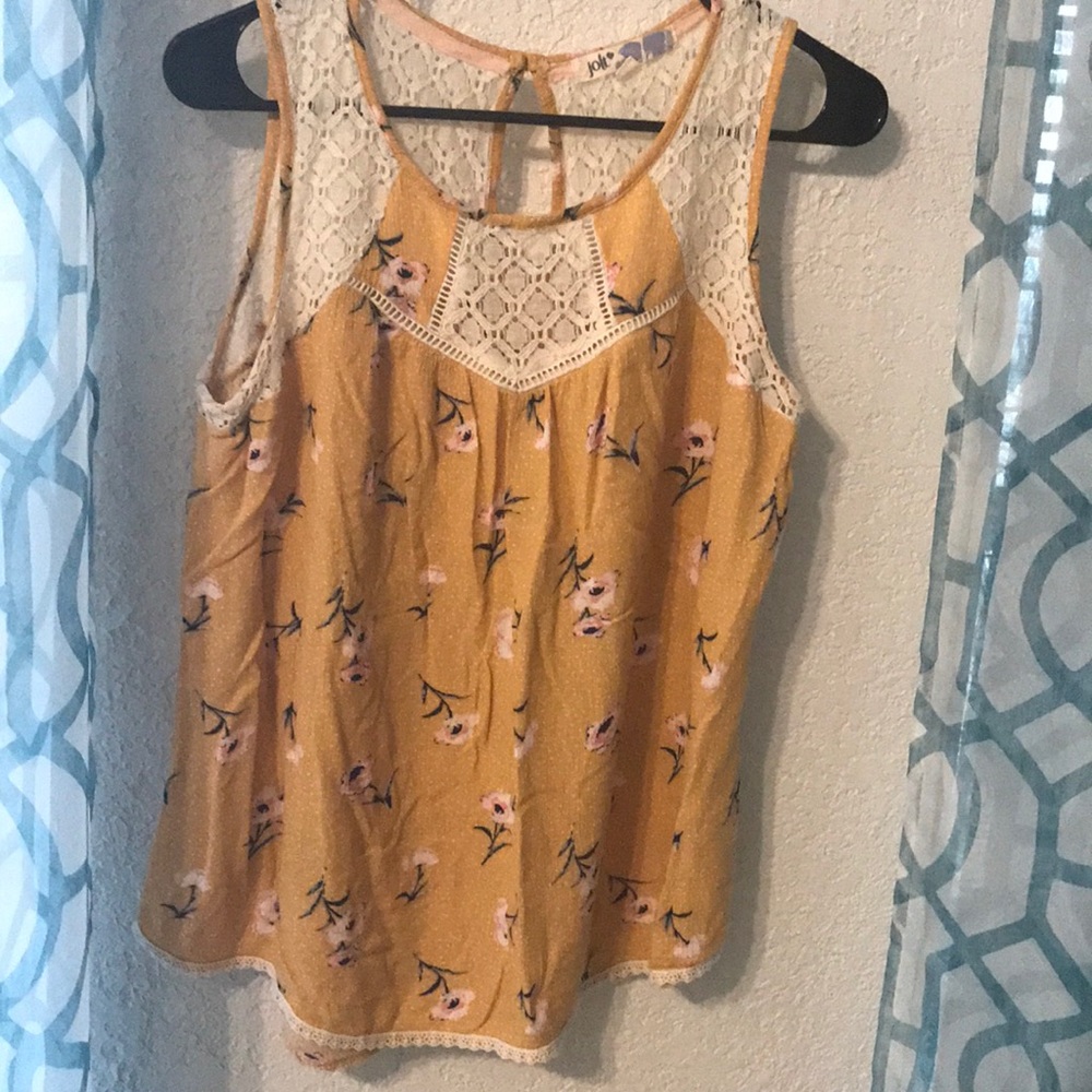 Mustard top